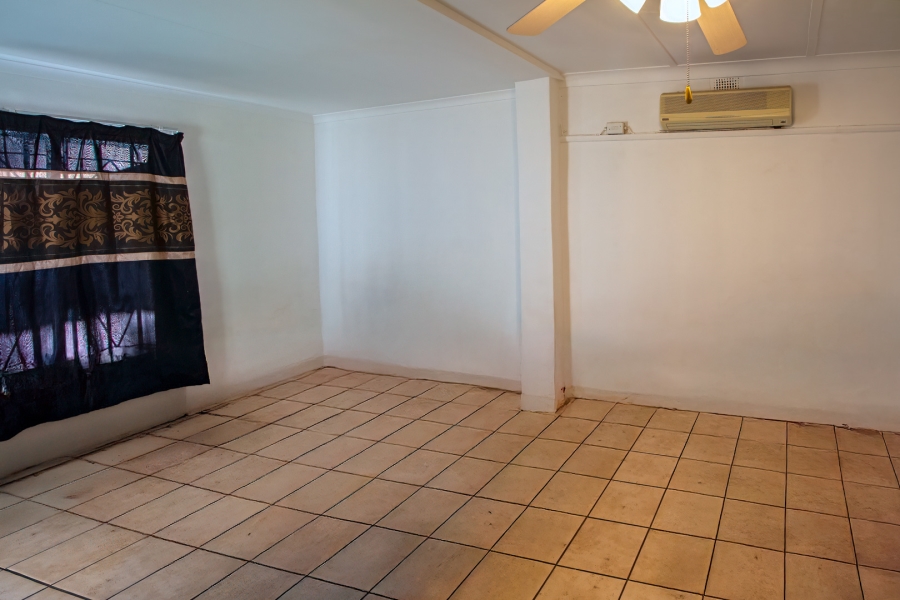 2 Bedroom Property for Sale in Flora Park Northern Cape